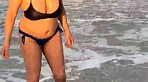 Payudara besar dan punggung besar: Naik liar bintang porno di pantai Miami