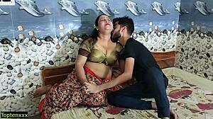 印度年轻男孩第一次遇到热辣的孟加拉家庭主妇